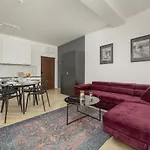 Sniadeckich 47 By Renters