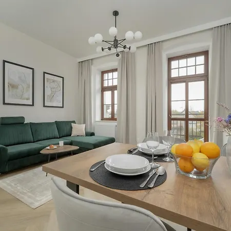 Aparthotel Sniadeckich 47 By Renters 3*
