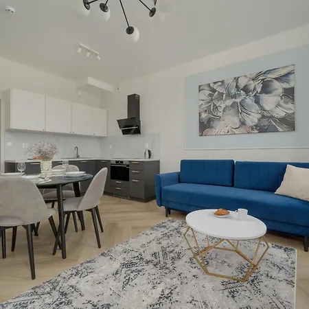 Aparthotel Sniadeckich 47 By Renters