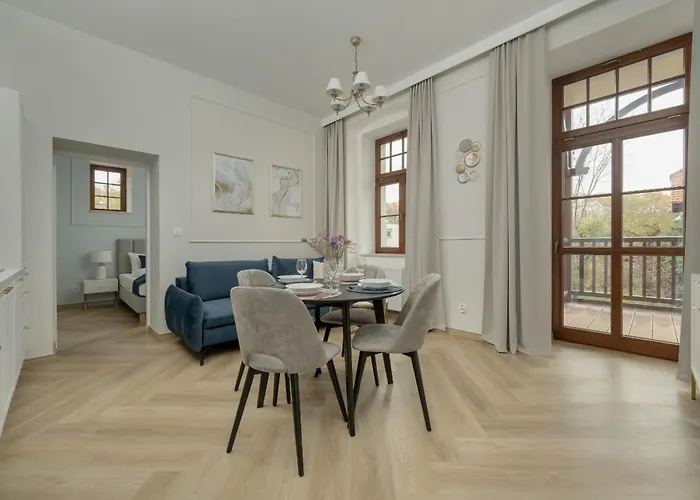 Апарт-отель Sniadeckich 47 By Renters 3*