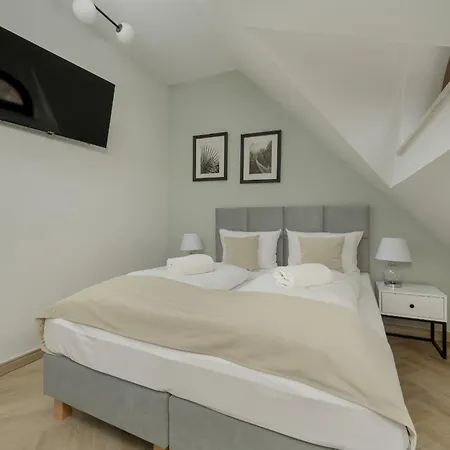 Hotel apartamentowy Sniadeckich 47 By Renters