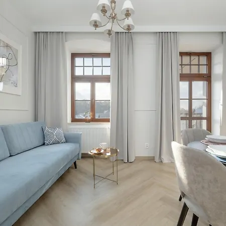 Sniadeckich 47 By Renters *